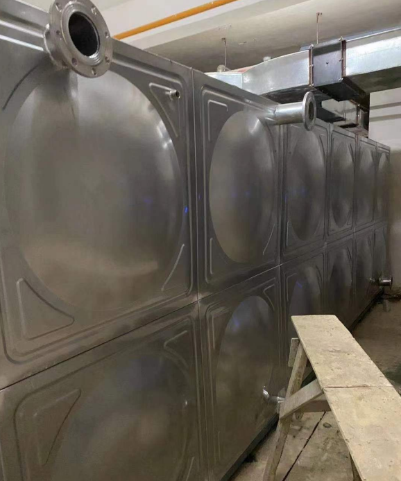 渝中日常维护不锈钢水箱的流程是怎样的